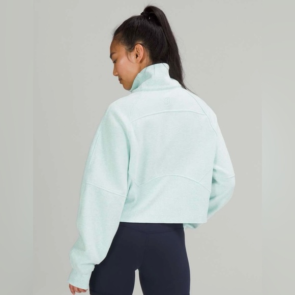 Lululemon Scuba Oversized Funnel Neck Shirt in Heathered Delicate Mint - Picture 3 of 5